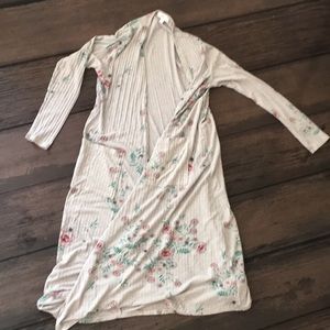 LulaRoe Gray Sarah cardigan S